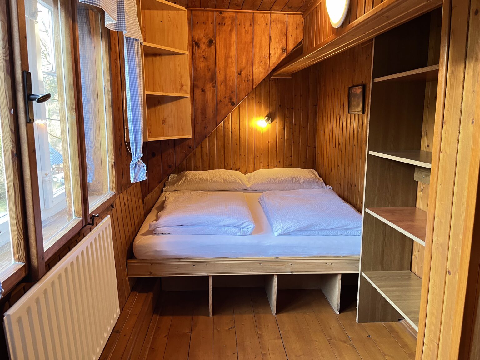 Roubenka Muštelka-Rokytnice nad Jizerou-dvoulůžková ložnice